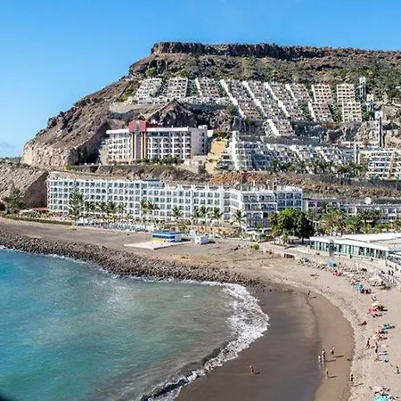 Sea View Cura Marina 415 דירה